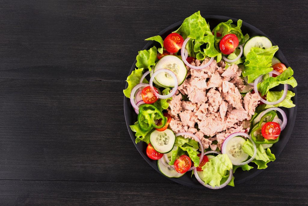 Mediterranean tuna salad