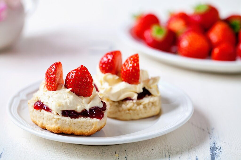 Accessible places to eat cream teas in Wales