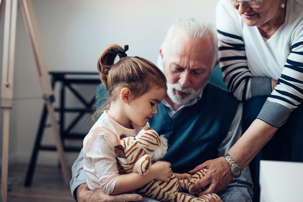 grandparents with grandchild